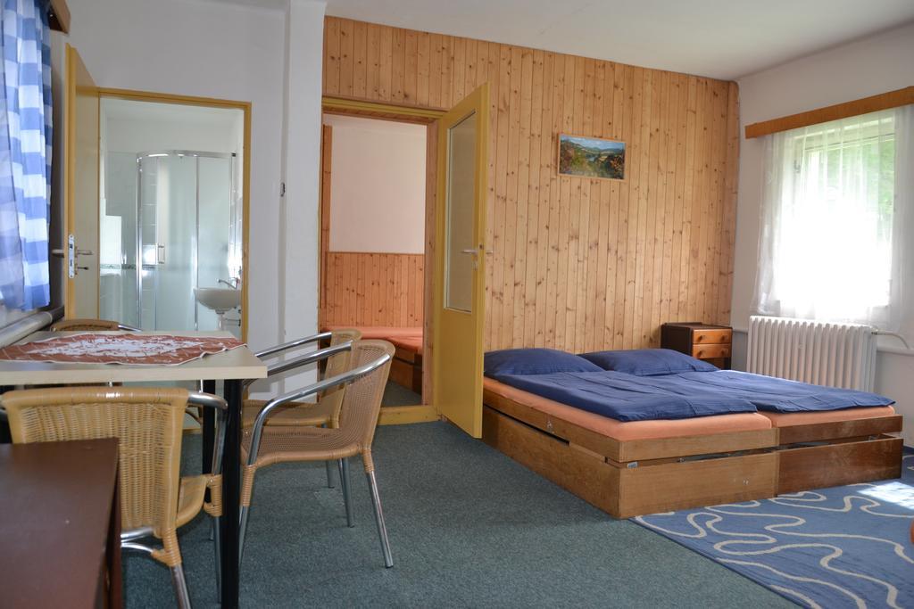 Hostel Fortuna Špindlerŭv Mlýn Exteriör bild