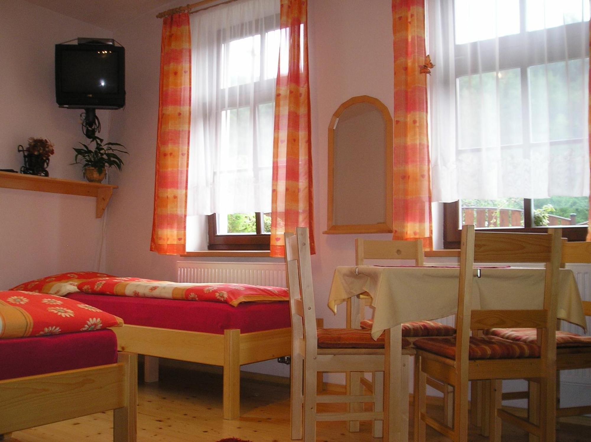 Hostel Fortuna Špindlerŭv Mlýn Exteriör bild