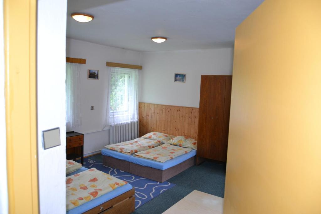 Hostel Fortuna Špindlerŭv Mlýn Rum bild