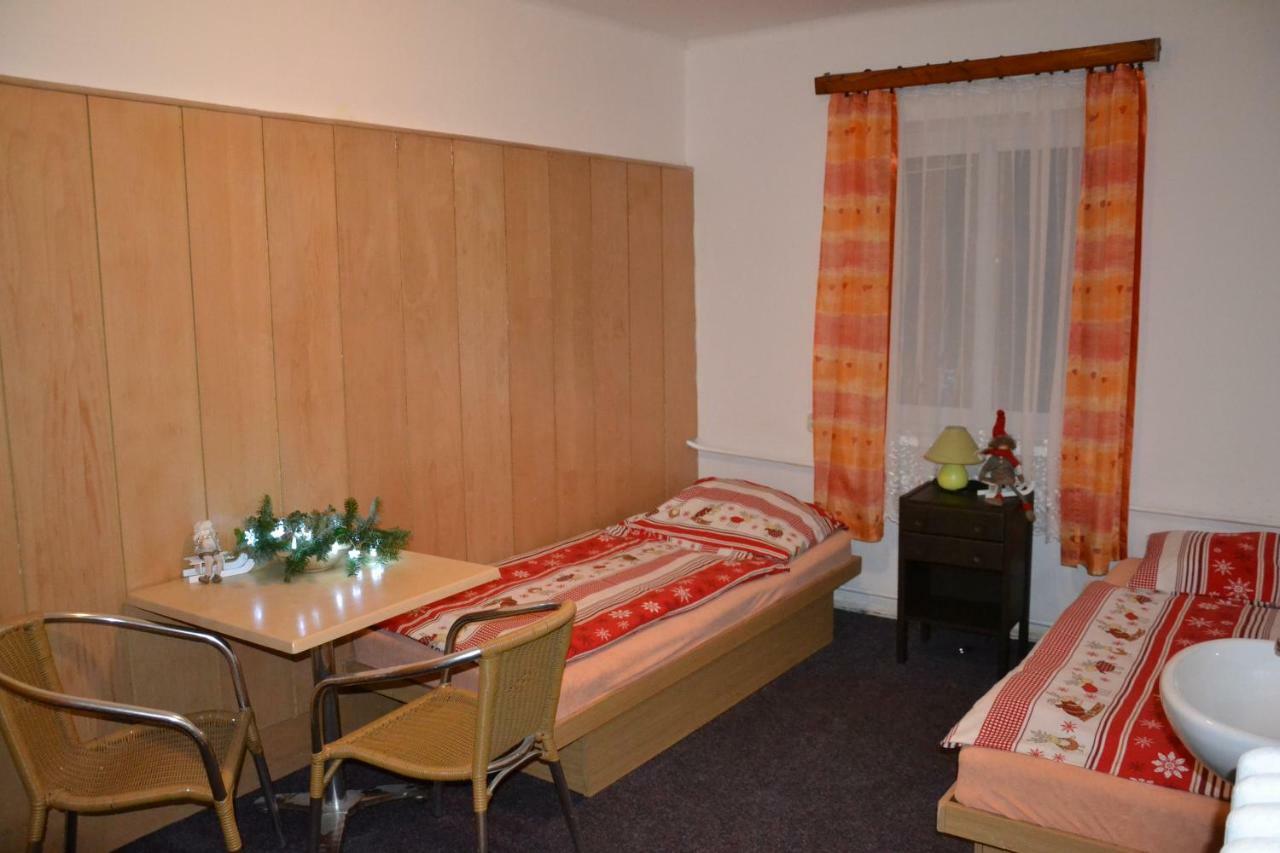 Hostel Fortuna Špindlerŭv Mlýn Exteriör bild